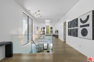 Single Family Residence, 15241 Greenleaf st, Sherman Oaks, CA 91403 - 38