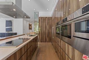 Single Family Residence, 15241 Greenleaf st, Sherman Oaks, CA 91403 - 7