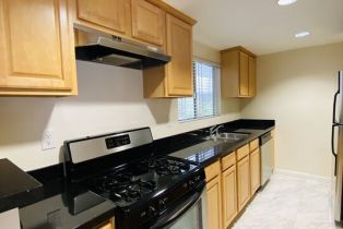 , 1033 3rd st, Santa Monica, CA 90403 - 5