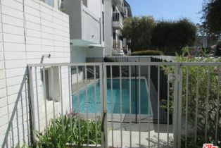 , 1033 3rd st, Santa Monica, CA 90403 - 2