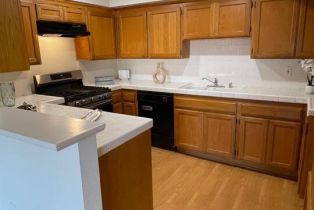 Condominium, 14804 Magnolia blvd, Sherman Oaks, CA 91403 - 9