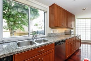 Townhouse, 401 California ave, Santa Monica, CA 90403 - 9