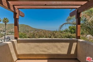 Single Family Residence, 16597 Via Floresta, Pacific Palisades, CA 90272 - 31