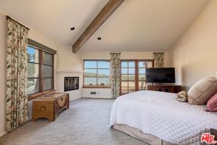 Single Family Residence, 16597 Via Floresta, Pacific Palisades, CA 90272 - 28