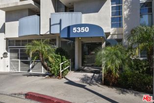 Condominium, 5350 White Oak ave, Encino, CA 91316 - 3