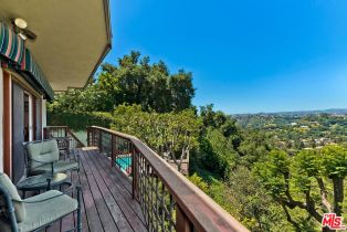 Single Family Residence, 13490 Firth dr, Beverly Hills, CA 90210 - 13