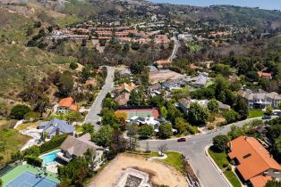 , 17706 Camino De Yatasto, Pacific Palisades, CA 90272 - 5