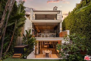 , 966 Palisades Beach rd, Santa Monica, CA 90403 - 3