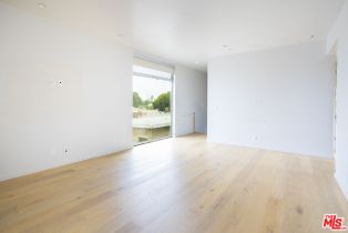 , 707 Flower ave, Venice, CA 90291 - 18