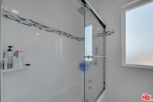 Single Family Residence, 6065 Maury ave, Woodland Hills, CA 91367 - 34