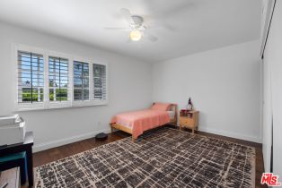 Single Family Residence, 6065 Maury ave, Woodland Hills, CA 91367 - 32