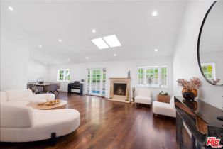 Single Family Residence, 6065 Maury ave, Woodland Hills, CA 91367 - 17