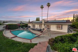 Single Family Residence, 6065 Maury ave, Woodland Hills, CA 91367 - 44