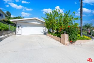 Single Family Residence, 6065 Maury ave, Woodland Hills, CA 91367 - 4