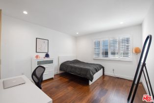 Single Family Residence, 6065 Maury ave, Woodland Hills, CA 91367 - 29