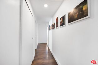 Single Family Residence, 6065 Maury ave, Woodland Hills, CA 91367 - 22