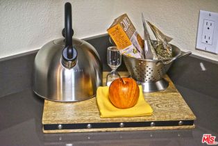 , 151 HOLLY st, Pasadena, CA 91103 - 13