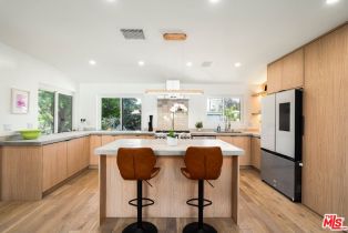 Single Family Residence, 23020 Lita pl, Woodland Hills, CA 91364 - 9