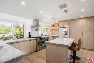 Single Family Residence, 23020 Lita pl, Woodland Hills, CA 91364 - 10