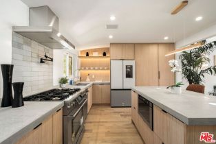 Single Family Residence, 23020 Lita pl, Woodland Hills, CA 91364 - 11