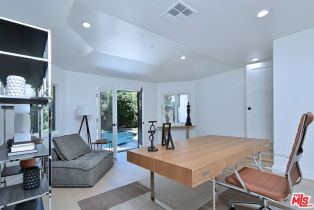 , 19061 Wells dr, Tarzana, CA 91356 - 45