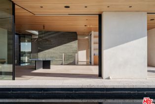 Single Family Residence, 1520 Carla rdg, Beverly Hills, CA 90210 - 9