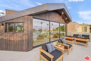 Single Family Residence, 2530 Beverley ave, Santa Monica, CA 90405 - 15