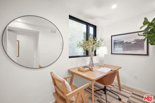 Single Family Residence, 2530 Beverley ave, Santa Monica, CA 90405 - 28