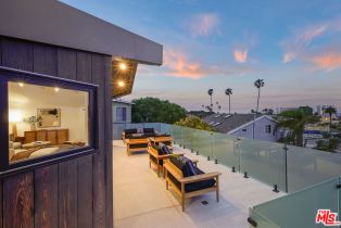 Single Family Residence, 2530 Beverley ave, Santa Monica, CA 90405 - 17