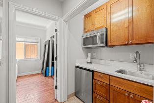 Condominium, 520 Elena ave, Redondo Beach, CA 90277 - 9