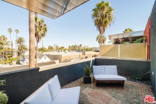 Single Family Residence, 1320 Abbot Kinney blvd, Venice, CA 90291 - 5