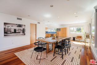 Single Family Residence, 1320 Abbot Kinney blvd, Venice, CA 90291 - 2