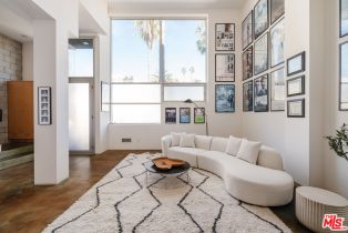 Single Family Residence, 1320 Abbot Kinney Blvd, Venice, CA  Venice, CA 90291