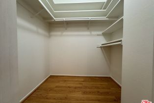 , 5279 Newcastle ave, Encino, CA 91316 - 21