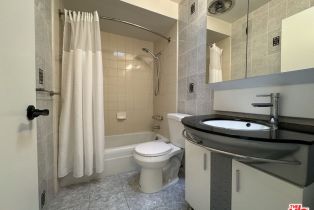 , 5279 Newcastle ave, Encino, CA 91316 - 30