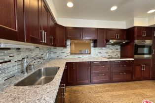 , 5279 Newcastle ave, Encino, CA 91316 - 14