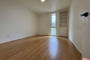 , 5279 Newcastle ave, Encino, CA 91316 - 24