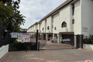 , 5279 Newcastle ave, Encino, CA 91316 - 33