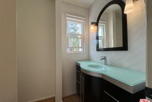 , 5279 Newcastle ave, Encino, CA 91316 - 15