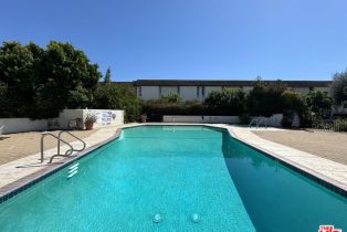 , 5279 Newcastle ave, Encino, CA 91316 - 34