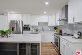 Condominium, 20 Ironsides st, Marina Del Rey, CA 90292 - 4