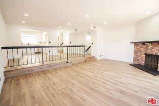 Condominium, 1132   19th St, Santa Monica, CA  Santa Monica, CA 90403