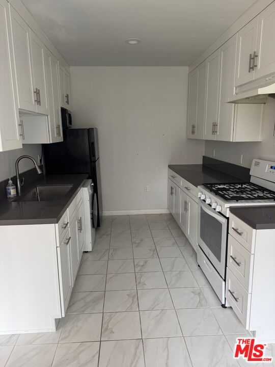 , 14332 Albers st, Sherman Oaks, CA 91401 - 1