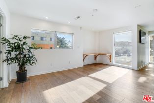 , 1617 Broadway, Santa Monica, CA 90404 - 10