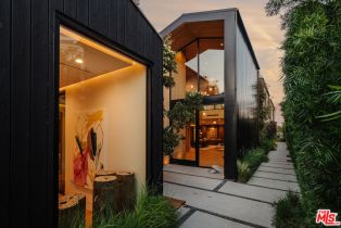 , 1018 Chautauqua blvd, Pacific Palisades, CA 90272 - 5