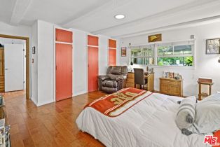 Single Family Residence, 5509 Oakdale ave, Woodland Hills, CA 91364 - 43