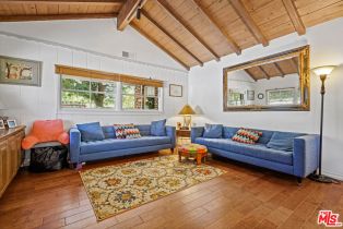 Single Family Residence, 5509 Oakdale ave, Woodland Hills, CA 91364 - 39