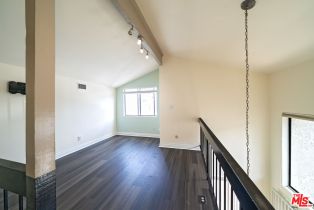 Condominium, 18433 Hatteras st, Tarzana, CA 91356 - 10