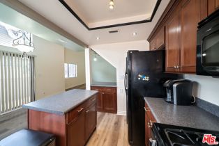 Condominium, 18433 Hatteras st, Tarzana, CA 91356 - 9