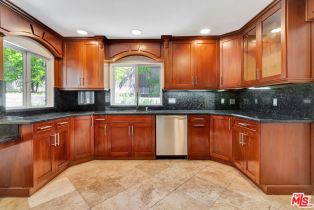 , 3379 Canton ln, Studio City, CA 91604 - 17